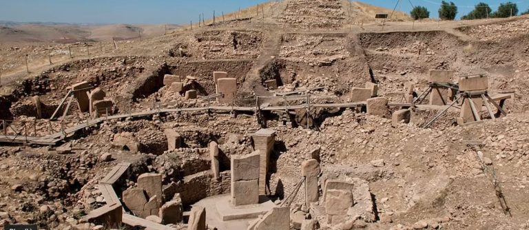 Atlantis, The Pyramids of Giza, the Sphinx, Göbekli Tepe and Earth Cataclysm  Part 3